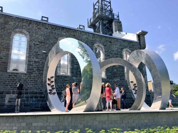 Monument aux Familles Fondatrices de Ste-Foy, Qc