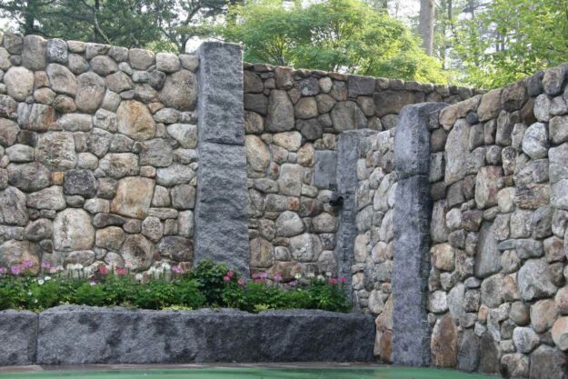 Caledonia PillarsNew-England Fieldstone